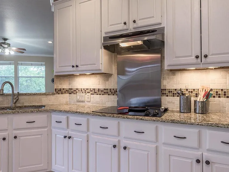 3404 Lyon Club Ct — Photo 9