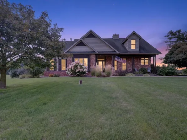 4730 N Catawba Dr, Milton, WI 53563