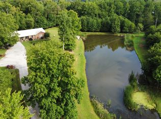 1985 Farris Jones Rd, East Bernstadt, KY 40729