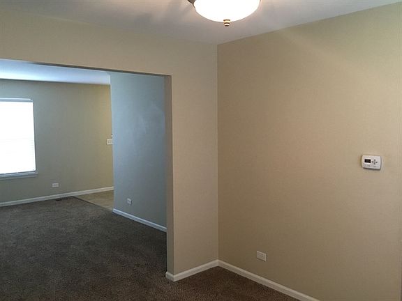 4th image of 2060 Foxtail Dr