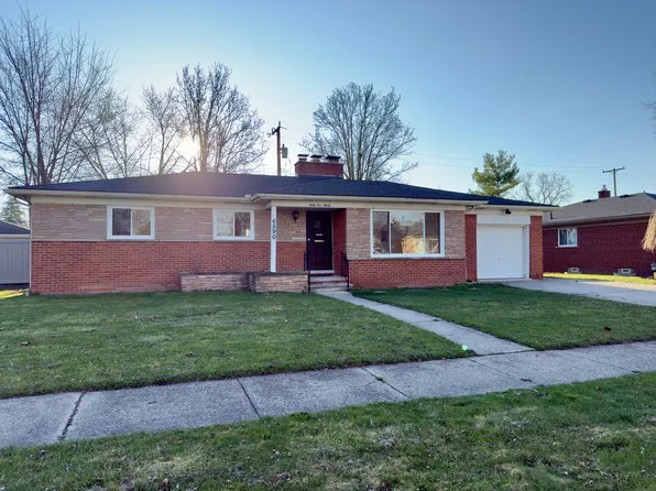 6590 Rockland St, Dearborn Heights, MI 48127