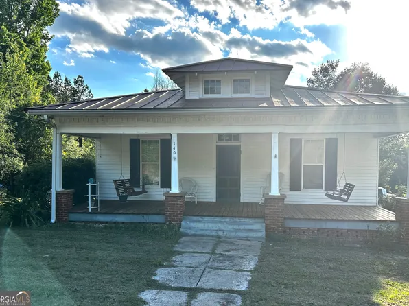 140 S Brown St, Tennille, GA 31089