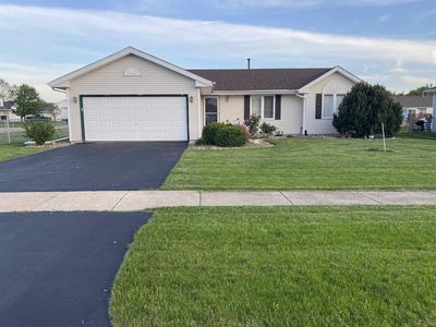 627 Cranbrook Ln, Mount Morris, IL, 61054