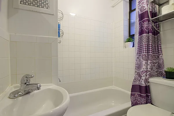 Rented by J Misrahi Realty Corp | media 40