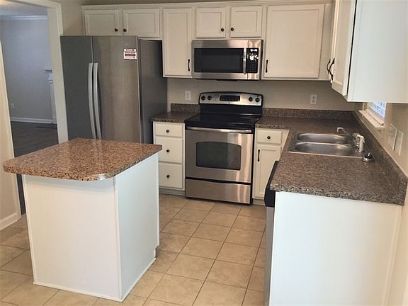 2nd image of 3012 Wyntree Ct