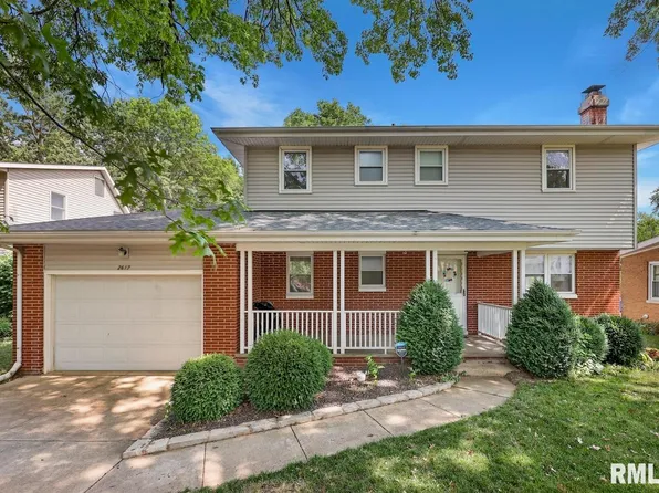 2617 W Castle Ct, Peoria, IL 61614