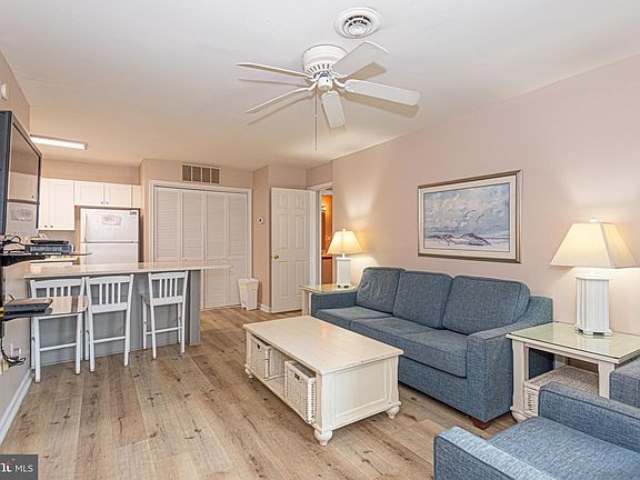 2nd image of 14409 Lighthouse Ave #4