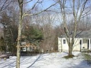 38 Collinswood Rd, Wilton, CT 06897