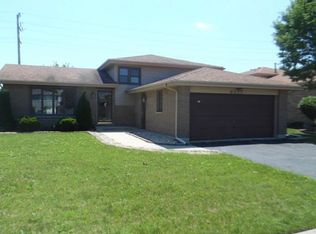 9207 170th Pl, Orland Hills, IL 60487