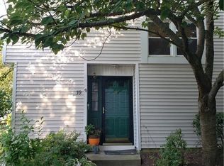 39 Dallenbach Ln, East Brunswick, NJ 08816