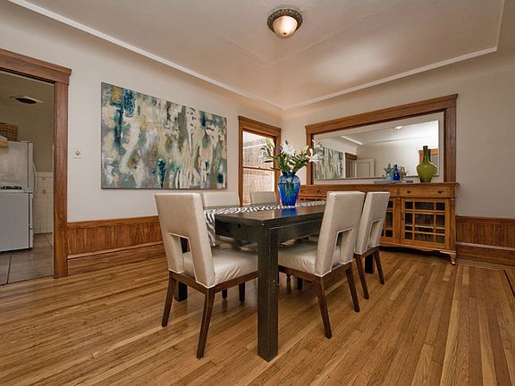 5th image of 131 Seville St