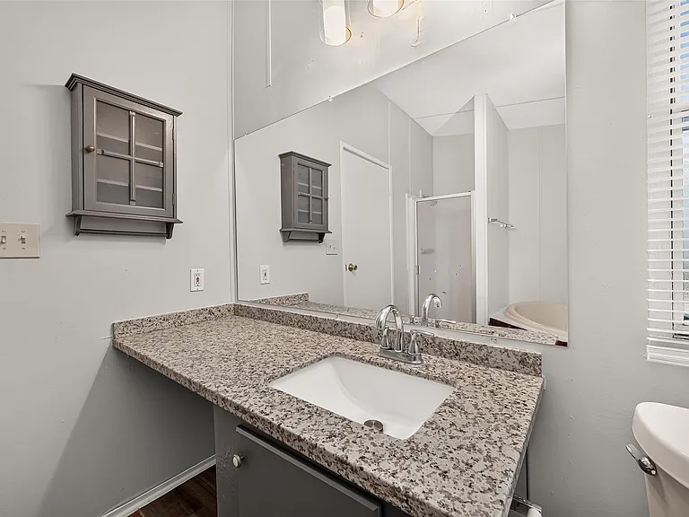 20306 Mountaindale Dr — Photo 19