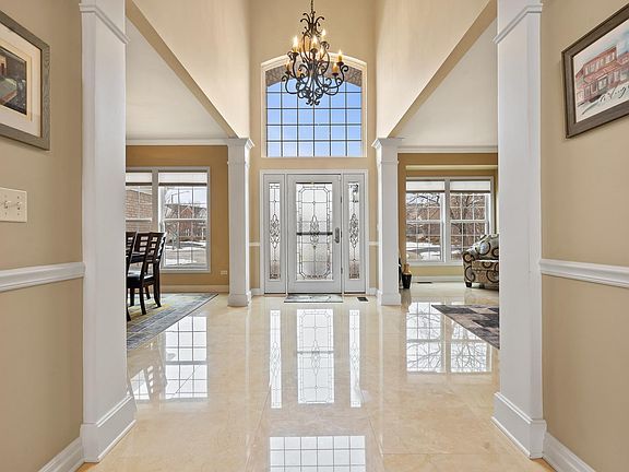 4th image of 1003 Tanager Ct