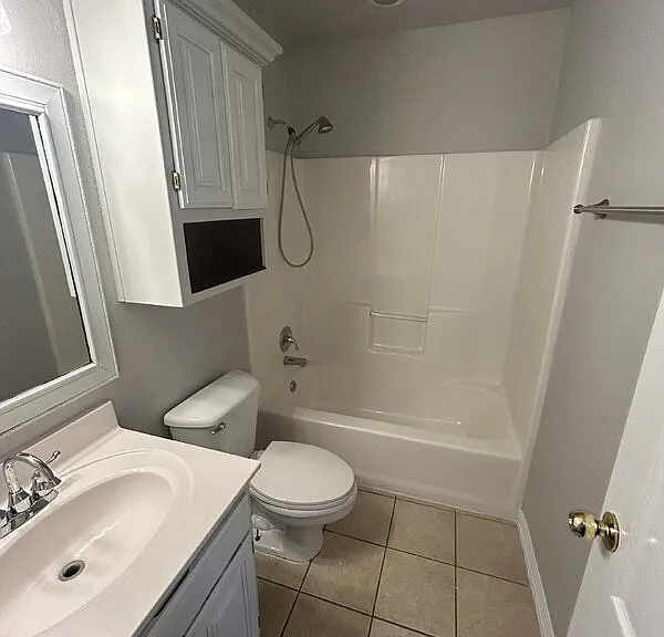 4335 Georgia St — Photo 7