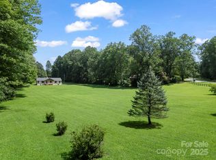 3540 Fork Creek Rd, Saluda, NC 28773