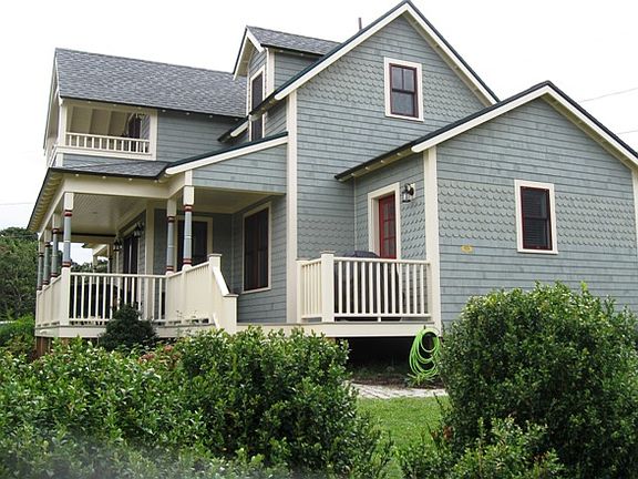 2nd image of 17 Spruce Ave