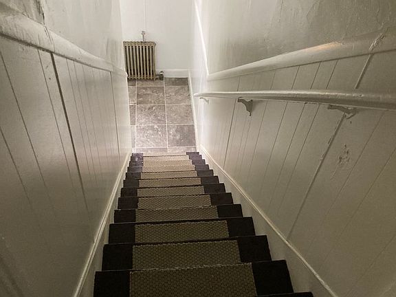 3rd image of 343 E Burd St APT B