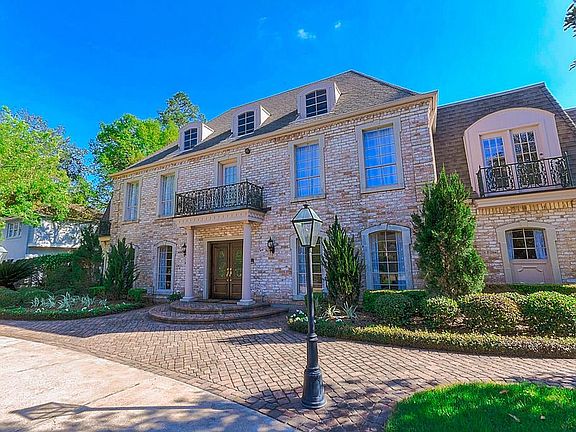 4th image of 11611 Habersham Ln