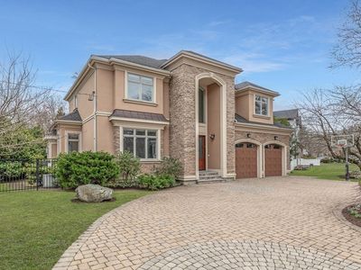 119 Harwich Rd, Newton, MA, 02467