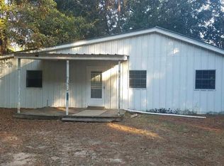 5784 Fairway Dr, Milton, FL 32570