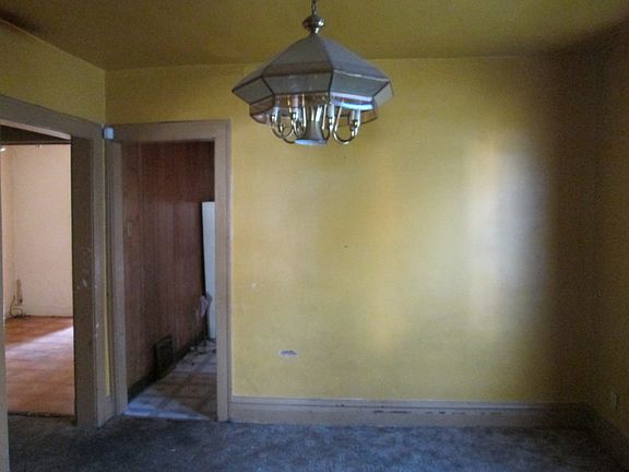 3rd image of 1239 S 19th Ave