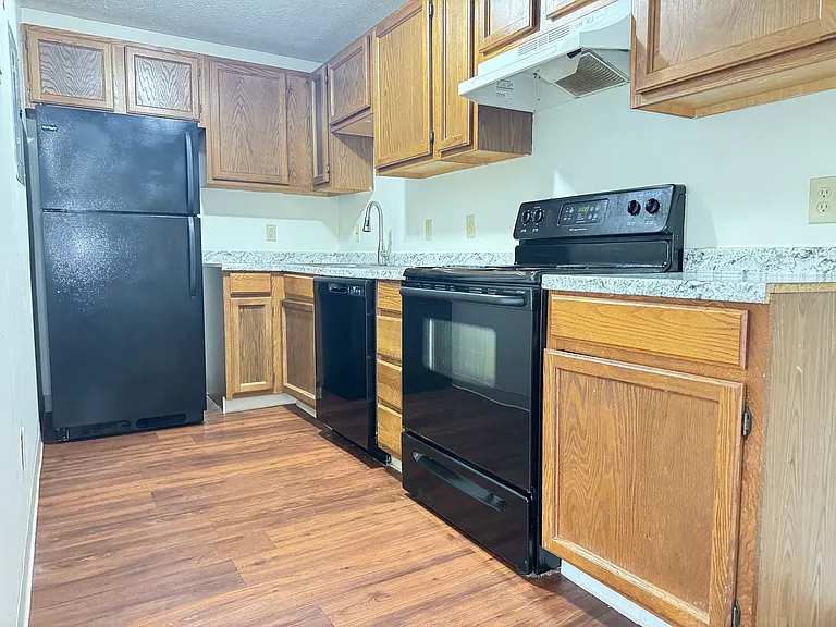 Dunns Bridge Apartments — Photo 20