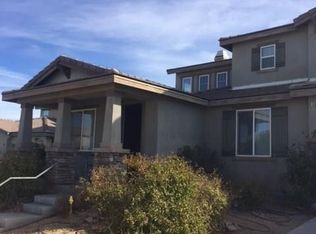 9053 Guadalupe Ave, Oak Hills, CA 92344
