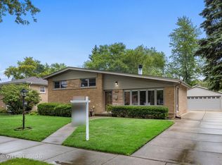 9249 Parkside Ave, Morton Grove, IL 60053