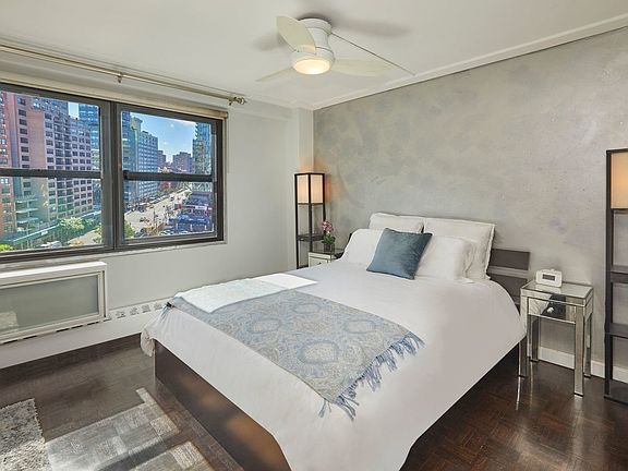 3rd image of 145 E 15th St APT 11B