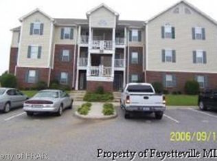 350 Bubble Creek Ct UNIT 11, Fayetteville, NC 28311