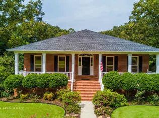 8740 Lea Brook St, Fairhope, AL 36532