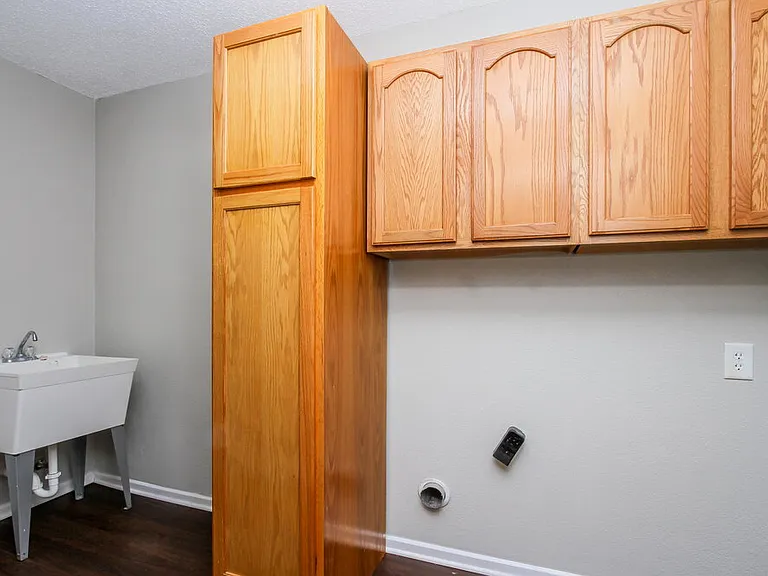 14384 Black Farm Dr — Photo 13