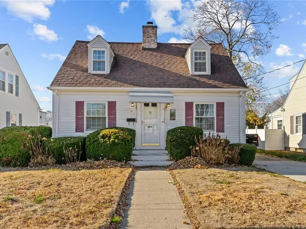 87 Mount Vernon Blvd, Pawtucket, RI 02861