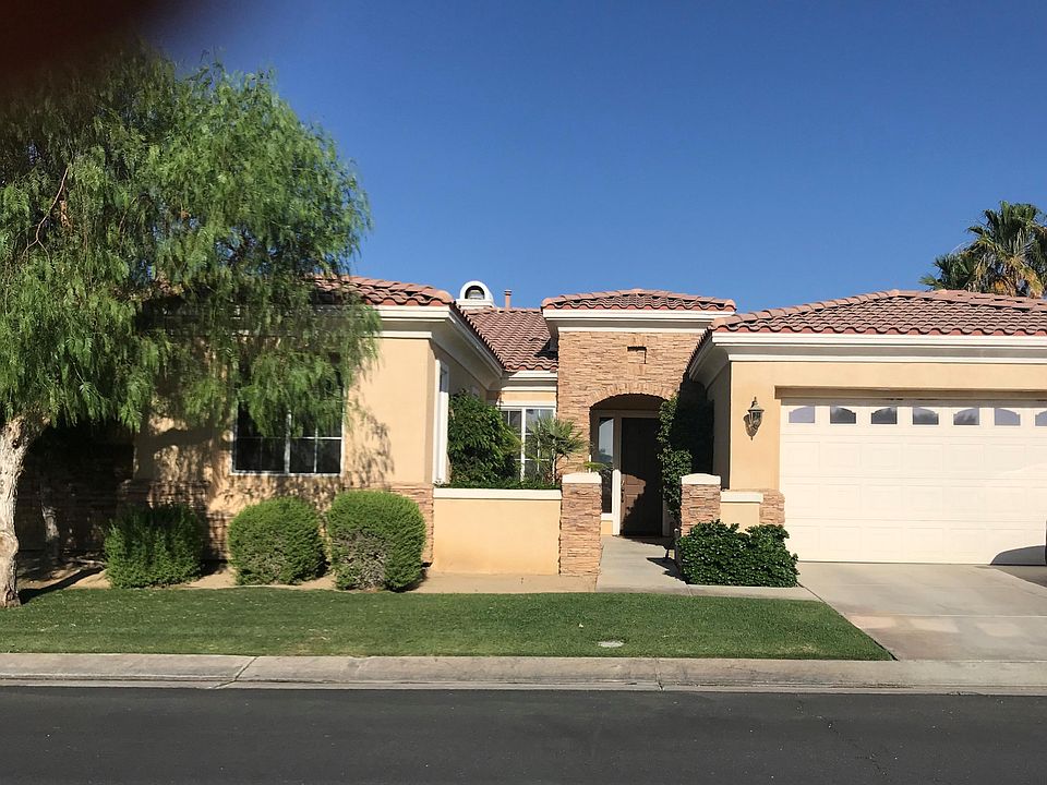 1st image of 48871 Via Ventura