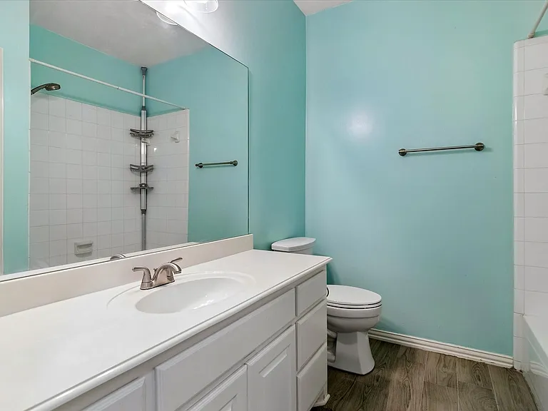 Secondary bathroom
