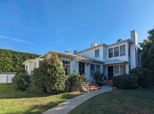 12142 W Sunset Blvd, Los Angeles, CA 90049