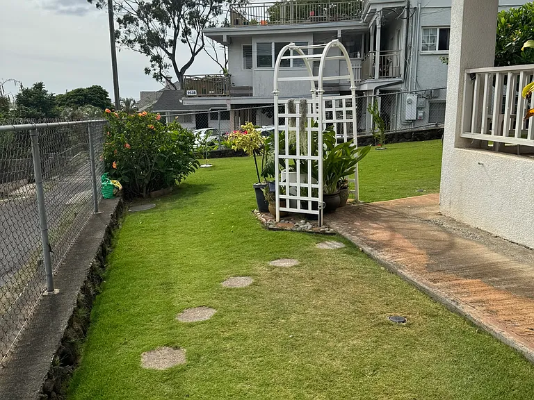947 Laki Rd #A — Photo 2