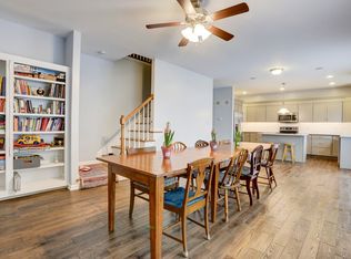 507 Mockingbird Dr, Columbia, PA 17512