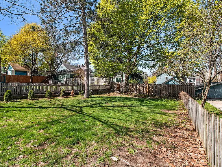 307 James Ave SE #309 — Photo 11