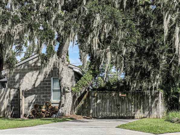 102 Neva Ave #A, Savannah, GA 31406