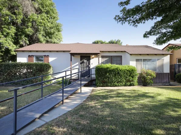 4417 Center St, Bakersfield, CA 93306