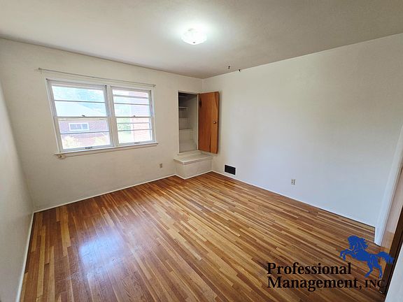 5th image of 1324 Parkhill Dr