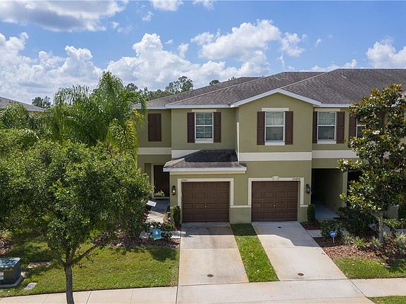 3rd image of 20411 Berrywood Ln
