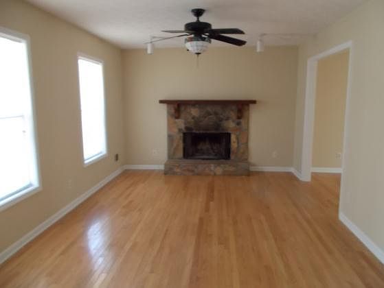 3rd image of 3678 Waverly Oaks Way