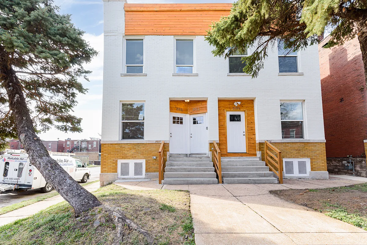 Building Photo - 3151 Michigan Ave #A