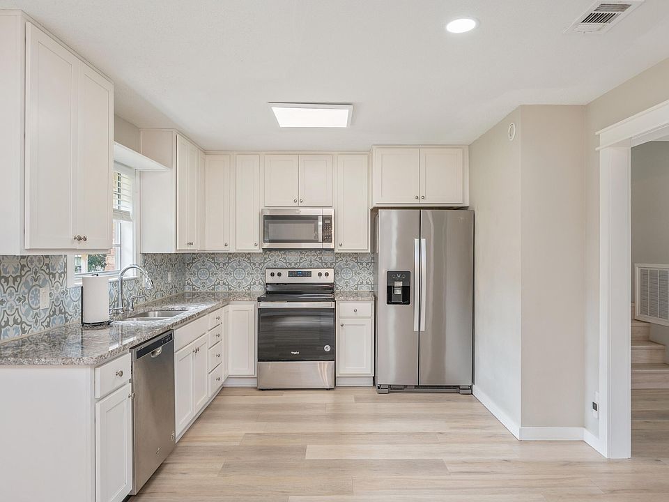 1st image of 216 Chateaugay St NW