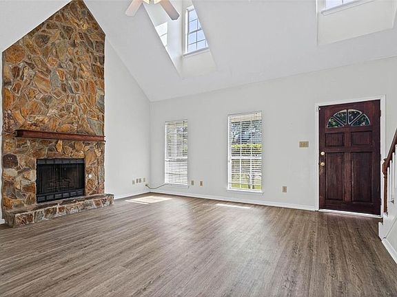 4th image of 802 Henckley Ave