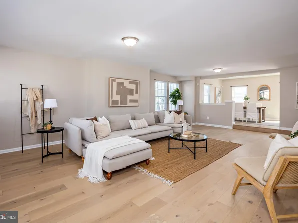 4715 Ridgeway Ave, Baltimore, MD 21206