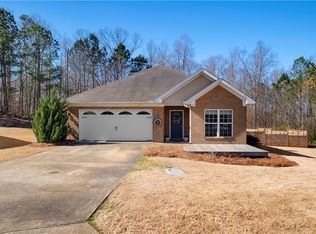 812 Waverly Pl, Opelika, AL 36801