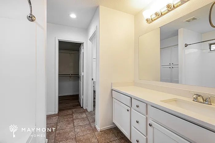 16178 W Young St — Photo 9